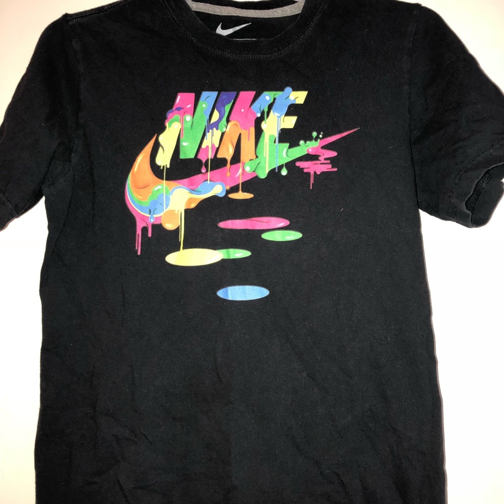 Nike Swish Tee